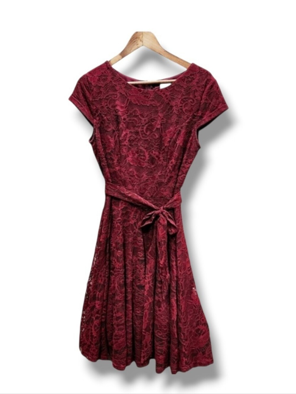 Burgundy Short Sleeve A-Line Lace Midi Dress by Muadress | Large